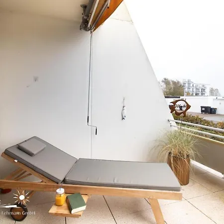 11 Suedstrandlaeufer App.58-003 *