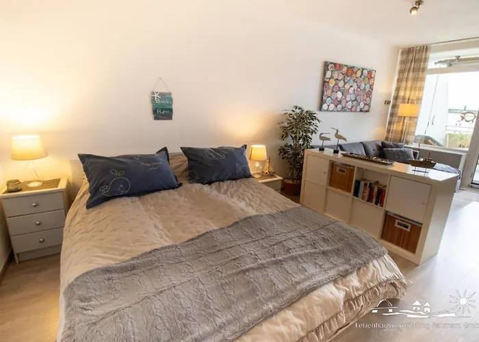 11 Suedstrandlaeufer App.58-003 *